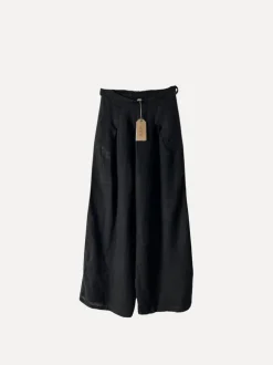 Dressed Up Attitude Linen Pants, Black