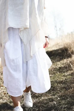 Farfalla Attitude Linen Blouse, Beige