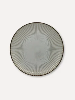 Vit Porslinstallrik - Klassisk Elegans